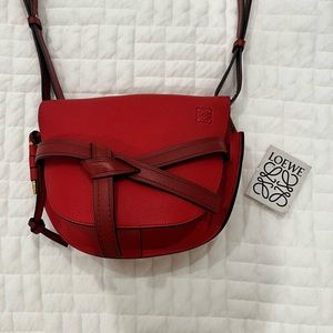 Loewe Small gate bag-Red